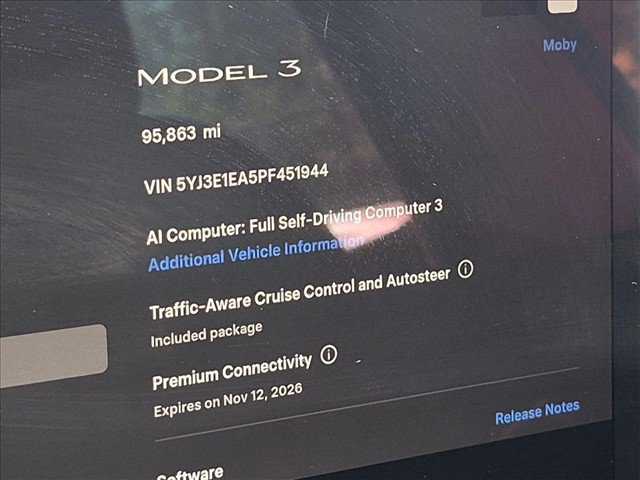 Used 2023 Tesla Model 3 Standard Range RWD image 9