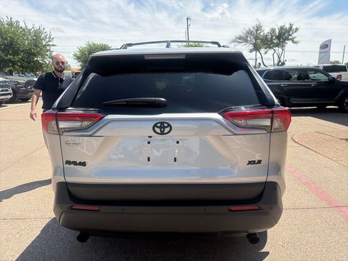 Used 2024 Toyota RAV4 XLE Premium w/ Weather Package image 5