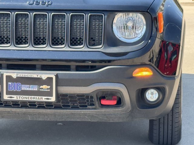 Used 2023 Jeep Renegade Trailhawk AWD/4WD image 10