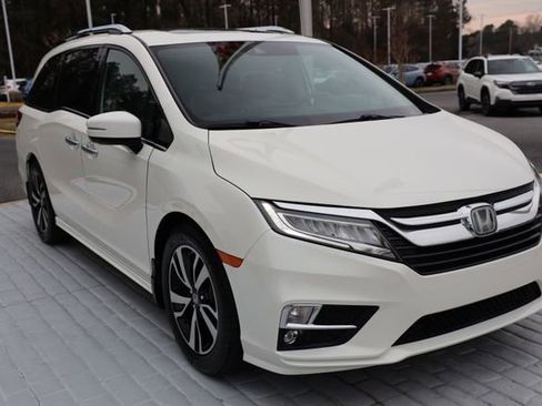 Used 2019 Honda Odyssey Elite image 7