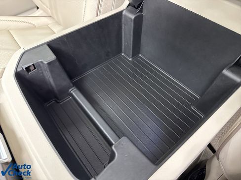 Certified 2023 GMC Yukon Denali image 33