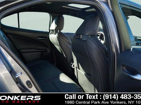 Used 2020 Lexus UX 250h F Sport image 62