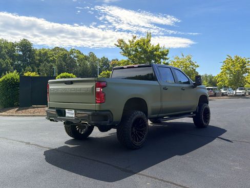 Used 2024 Chevrolet Silverado 1500 RST w/ Z71 Off-Road Package AWD/4WD image 3