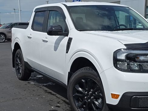 Used 2024 Ford Maverick Lariat w/ Black Appearance Package AWD/4WD image 61
