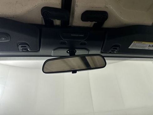 Used 2020 Jeep Wrangler Unlimited Sahara image 24