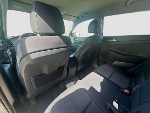 Used 2018 Hyundai Tucson SEL FWD image 23