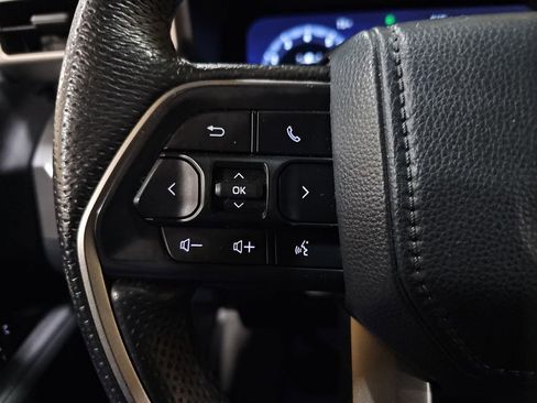 Used 2024 Toyota Tacoma TRD Off-Road image 11