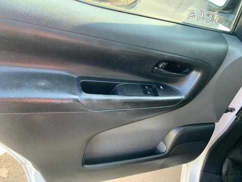 Used 2015 Chevrolet City Express LS image 9