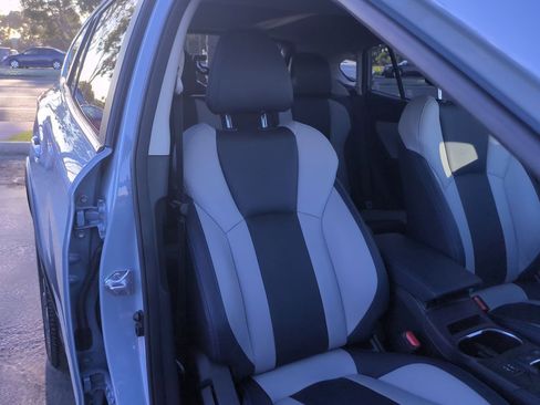 Used 2023 Subaru Crosstrek Hybrid w/ Moonroof Package w/Navigation image 34