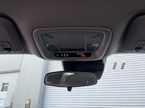 Used 2024 Chevrolet Malibu LT image 16