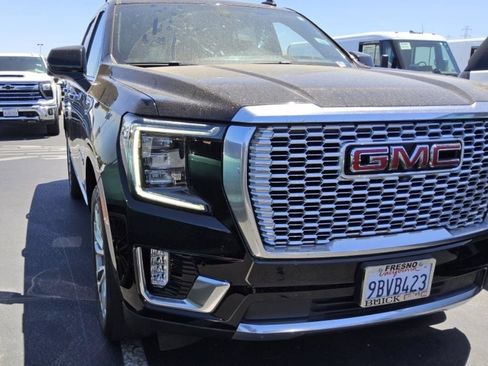 Used 2022 GMC Yukon Denali AWD/4WD image 6
