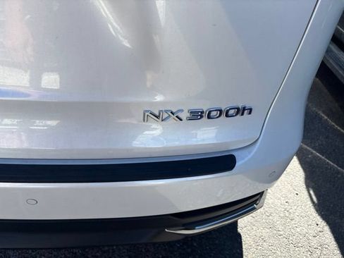 Used 2020 Lexus NX 300h AWD w/ Premium Package image 12