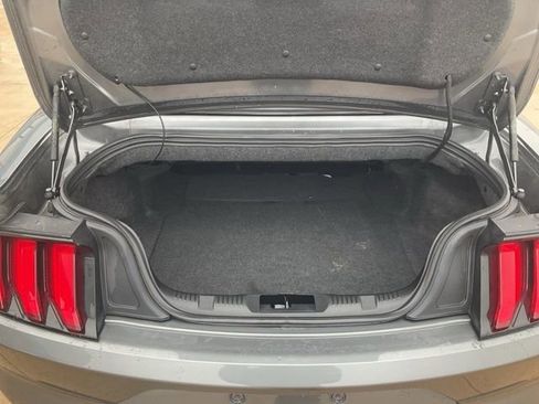 Used 2022 Ford Mustang Convertible w/ Equipment Group 101A image 23