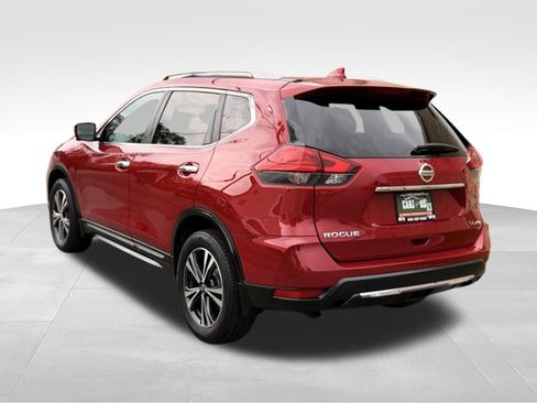 Used 2017 Nissan Rogue SL w/ SL Premium Package AWD/4WD image 10