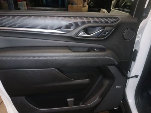 Used 2023 GMC Yukon XL Denali w/ LPO, Floor Liner Package image 40