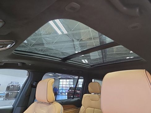New 2026 Jeep Grand Cherokee L Summit AWD/4WD image 36