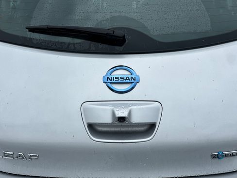 Used 2013 Nissan Leaf SV w/ LED & Quick Charge Pkg image 49