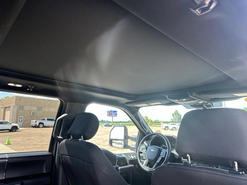 Used 2019 Ford F150 XLT w/ Equipment Group 302A Luxury AWD/4WD image 25