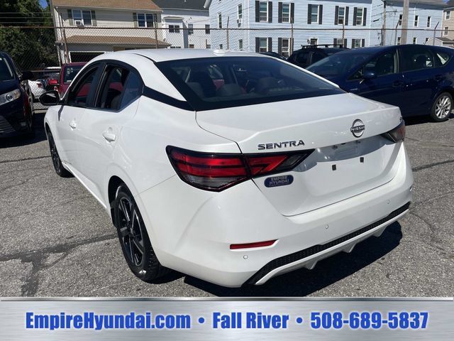 Used 2024 Nissan Sentra SV FWD image 9