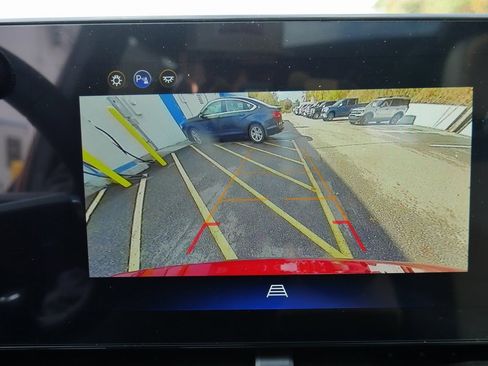 New 2026 Chevrolet Equinox ACTIV w/ Convenience Package III image 17