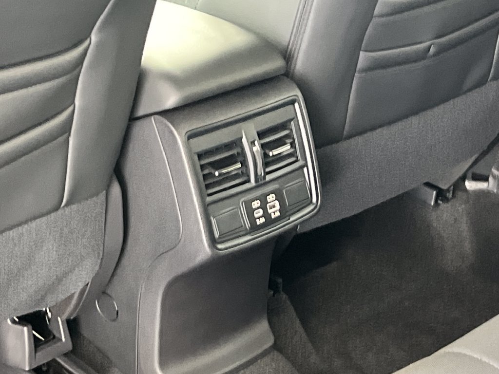 New 2026 Subaru Forester Touring AWD/4WD image 36