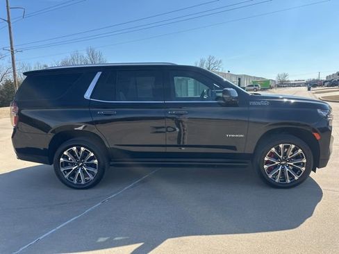 Certified 2024 Chevrolet Tahoe High Country w/ Advanced Technology Package image 4