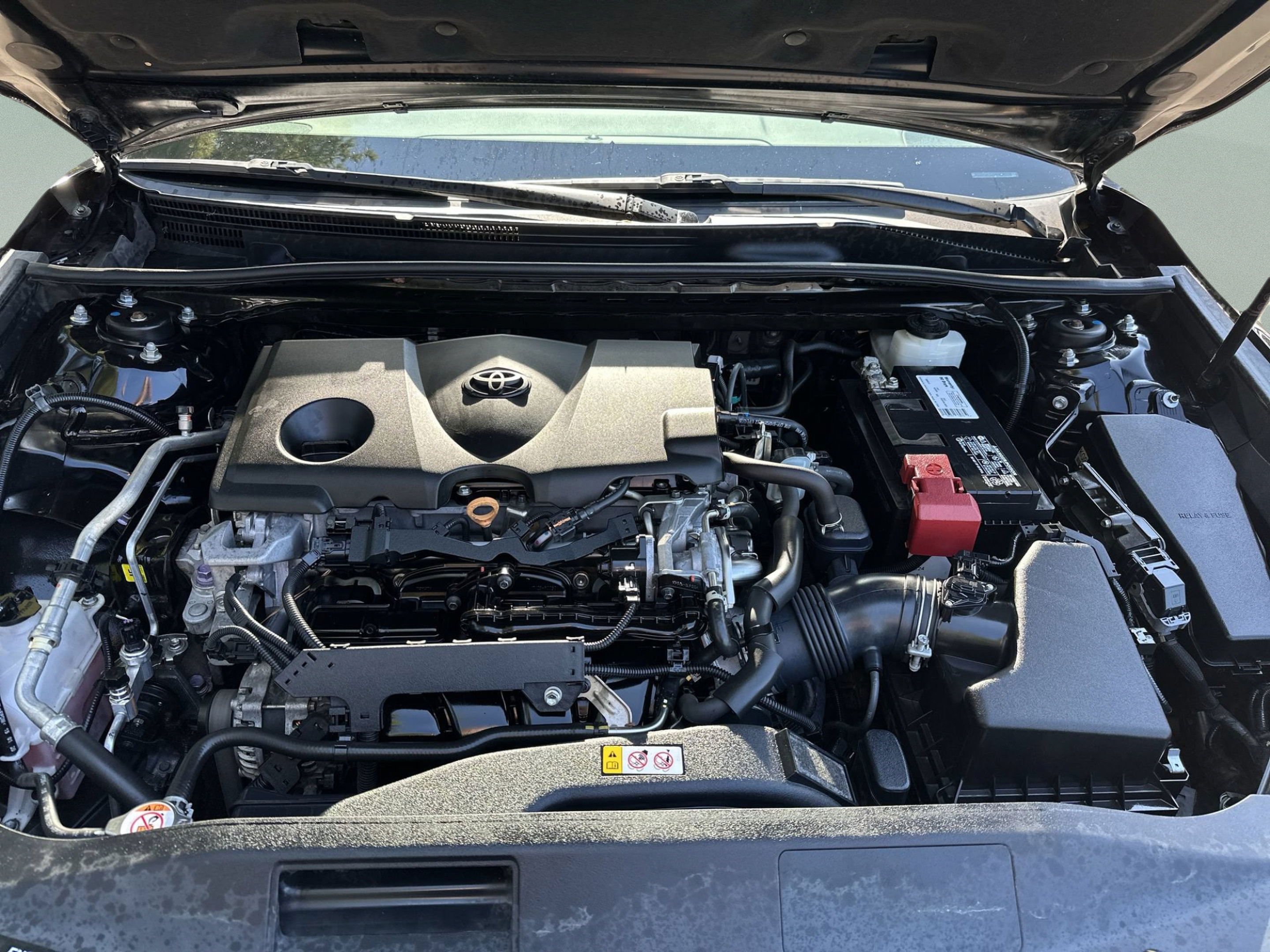Used 2020 Toyota Camry SE FWD image 17
