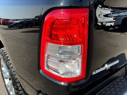 Used 2019 RAM 1500 Big Horn AWD/4WD image 33