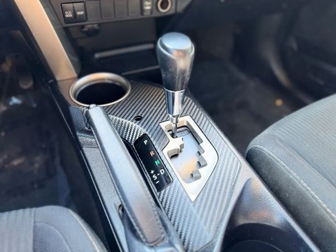 Used 2015 Toyota RAV4 XLE image 15