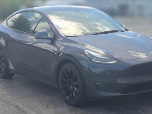 Used 2021 Tesla Model Y Long Range AWD/4WD image 9