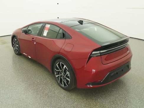 New 2026 Toyota Prius Plug-In Hybrid image 5