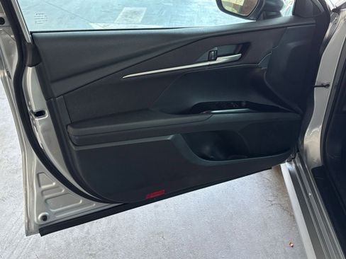 Used 2025 Toyota Camry LE image 20