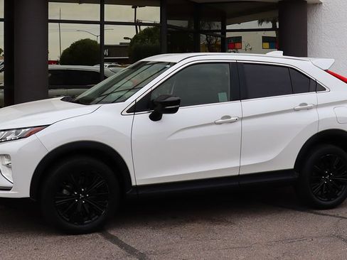 Used 2019 Mitsubishi Eclipse Cross LE AWD/4WD image 7