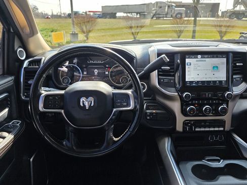Used 2022 RAM 3500 Laramie image 33
