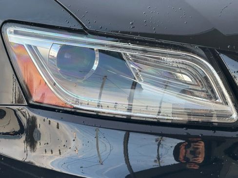 Used 2017 Audi Q5 2.0T Premium image 13