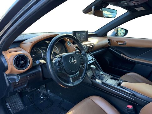 Used 2023 Lexus IS 300 w/ Comfort Package image 9