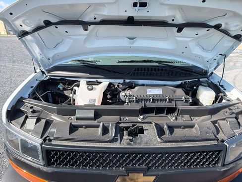 New 2025 Chevrolet Express 2500 w/ Driver Convenience Package image 6