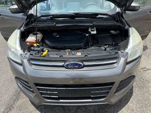 Used 2014 Ford Escape SE FWD image 33