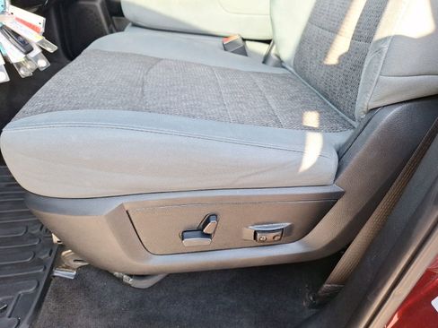 Used 2017 RAM 2500 Big Horn w/ Sport Appearance Group image 14