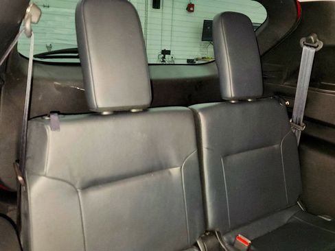 Used 2022 Mitsubishi Outlander SE image 23