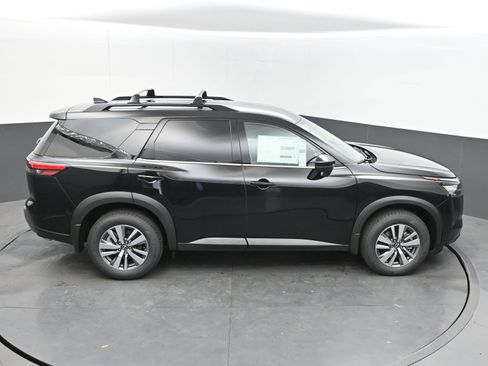 New 2026 Nissan Pathfinder SL FWD image 38