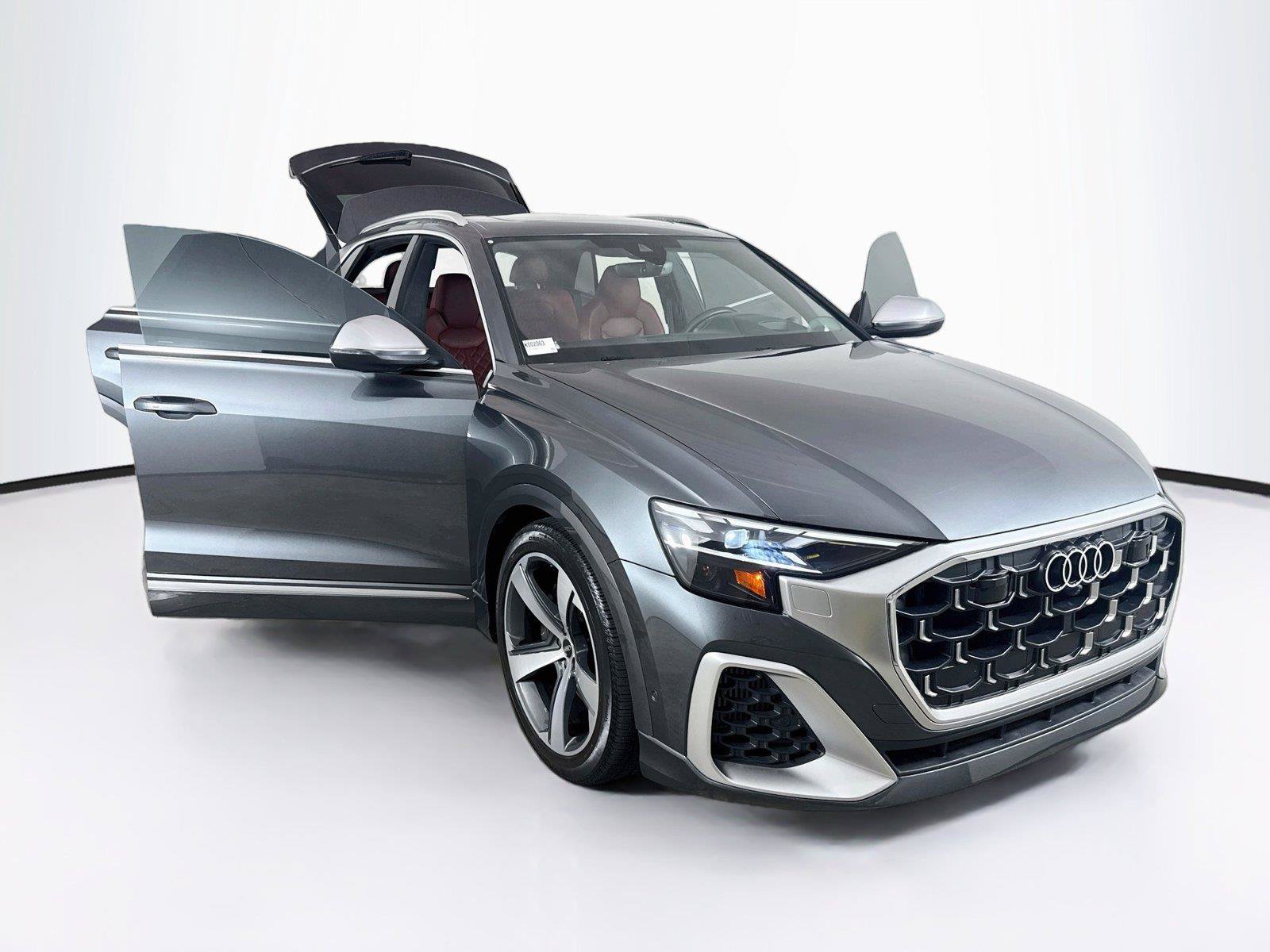 Used 2024 Audi SQ8 Prestige AWD/4WD image 40