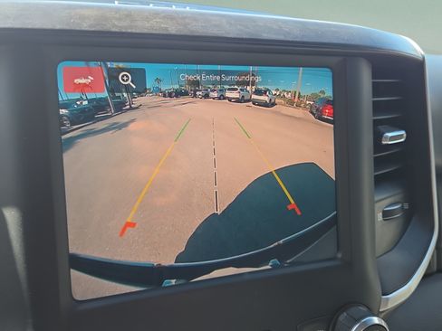 Used 2023 RAM 1500 Big Horn AWD/4WD image 34