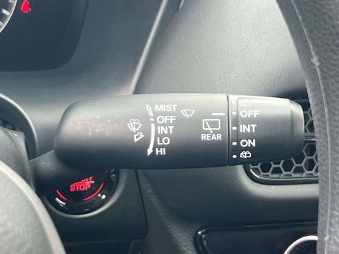 Used 2023 Honda HR-V LX image 22