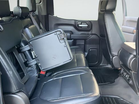 Certified 2021 Chevrolet Silverado 1500 LT w/ Z71 Off-Road Package AWD/4WD image 42