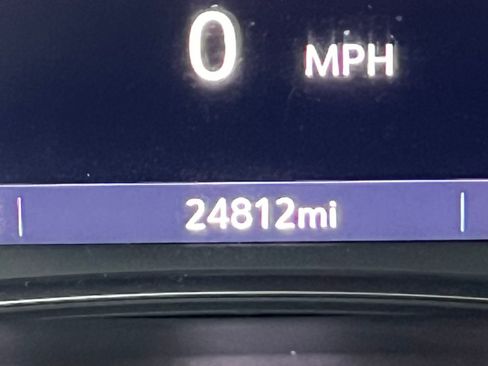 Used 2023 Chevrolet Traverse LT w/ LPO, Floor Liner Package image 7