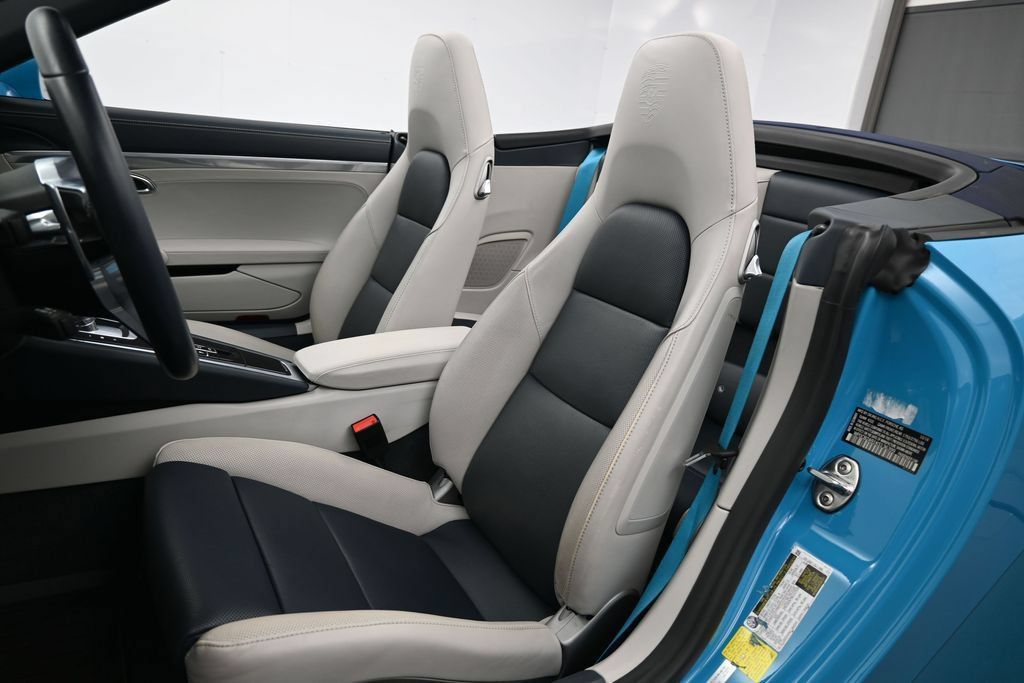 Certified 2019 Porsche 911 Carrera S RWD image 5