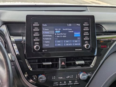 Used 2023 Toyota Camry SE image 20