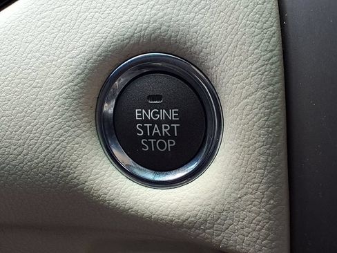 Used 2016 Lexus GX 460 w/ Premium Package AWD/4WD image 8