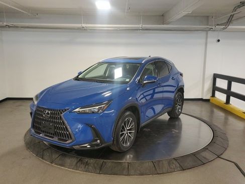 Used 2023 Lexus NX 350 AWD image 4